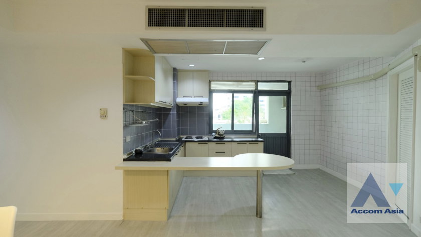 รูป 🔼🔽 AccomA 📩 Royal Castle condo with classic European style  Near BTS Phrom Phong (AA37144) - รูปที่ 14/20