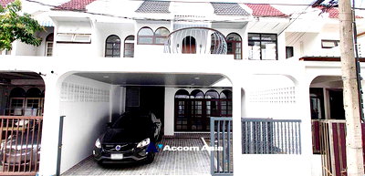 เช่าบ้านเดี่ยว วัน แบงค็อก   : 🔼🔽 AccomA 📩 Home Office,Fully Furnished 3 BR House in  (110109)