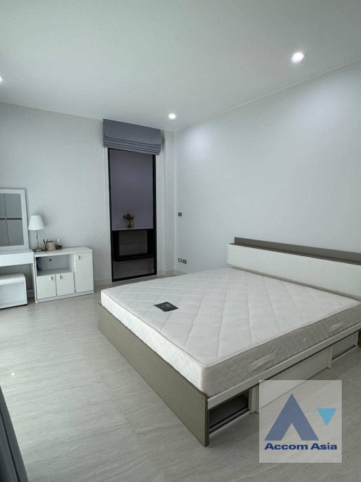 รูป 🔼🔽 AccomA 📩 Pet friendly,Home Office 3 BR House @Baan Klang Muang CLASSE Sukhumvit 77 (AA38596) - รูปที่ 15/20
