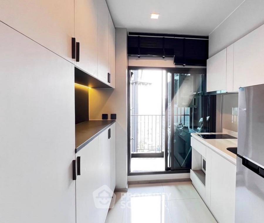 รูป คอนโด 1-ห้องนอน ที่ ไลฟ์ อโศก - พระราม 9 ใกล้ MRT พระราม 9 (ID 2761424) - รูปที่ 3/6