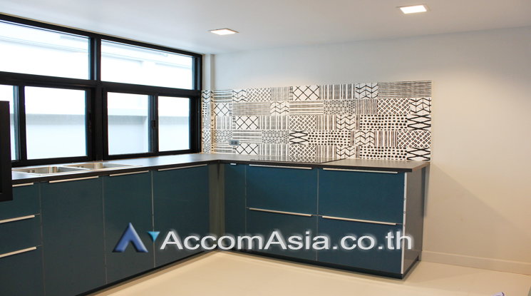 รูป 🔼🔽 AccomA 📩 Pet friendly,Private Swimming Pool 4 BR House in Phra Khanong Nuea (AA21472) - รูปที่ 15/16
