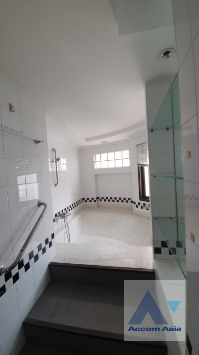 รูป 🔼🔽 AccomA 📩 Pet friendly 3 BR Condominium @Kallista Mansion (26343) - รูปที่ 12/12