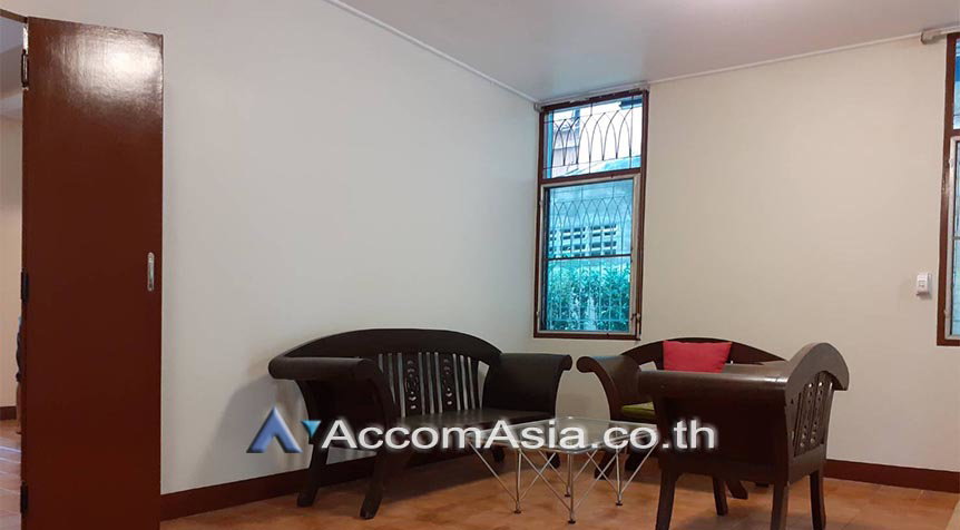 รูป 🔼🔽 AccomA 📩 Home Office 4 BR Townhouse in Chong Nonsi (AA16796) - รูปที่ 1/19