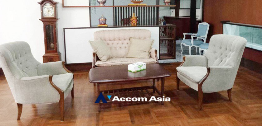 รูป 🔼🔽 AccomA 📩 Classic design Home with Lawn and Carport, near BTS Victory Monument (AA33319) - รูปที่ 8/20