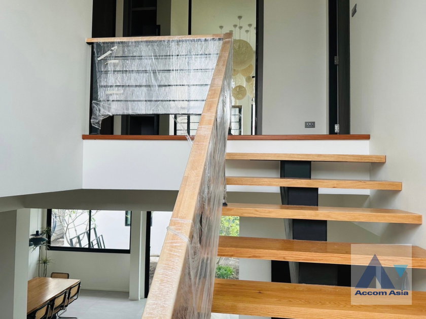 รูป 🔼🔽 AccomA 📩 3 BR House in Khlong Toei Nuea (AA35389) - รูปที่ 12/20