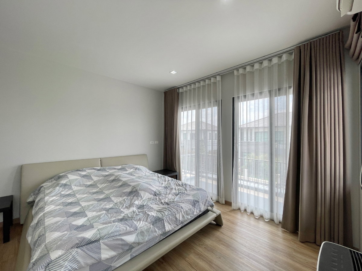 รูป 🚩 ขายด่วน บ้านเดี่ยวโครงการ ซื่อตรง พรีเมี่ยม บางบัวทอง 340 ทำเลดีติดถนนใหญ่ ในสังคมคุณภาพ ✨🪴 - รูปที่ 26/41