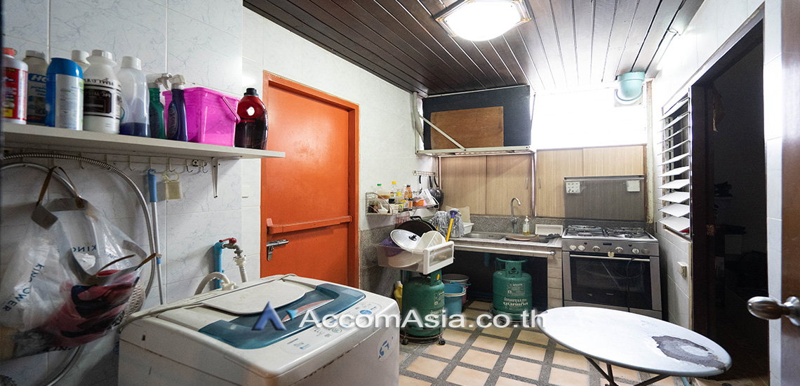 picture 🔼🔽 AccomA 📩 Pet friendly 3 BR Condominium @Oriental Tower (AA30866) - 16/16