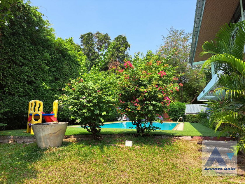 รูป 🔼🔽 AccomA 📩 Detached house with pool and green space in New Phetchaburi (AA40803) - รูปที่ 4/12