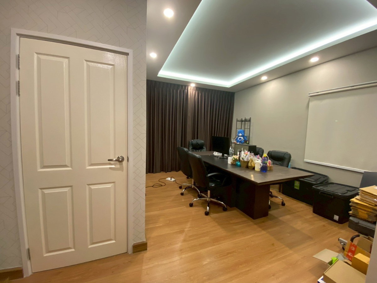 รูป บ้านแฝด สไตล์อังกฤษ 2 ชั้น บ้านเลขที่ 159/123 (หลังมุม) โครงการ Golden Neo Sathorn (ต้นถนนกัลปพฤกษ์) ใกล้ BTS วุฒากาศ (เจ้าของขายเอง) - รูปที่ 7/15