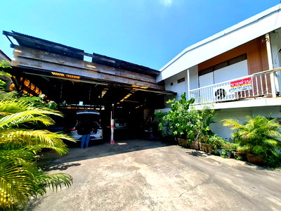 โรงงาน เมืองสมุทรปราการ สมุทรปราการ : อาคารโกดัง พร้อมสิ่งปลูกสร้าง ไกล้ BTS สายสีเขียว (สถานีปากน้ำ) เทศบาลนครสมุทรปราการ ตำบลปากน้ำ สมุทรปราการ ⚡ราคา 18,500,000 บาท⚡