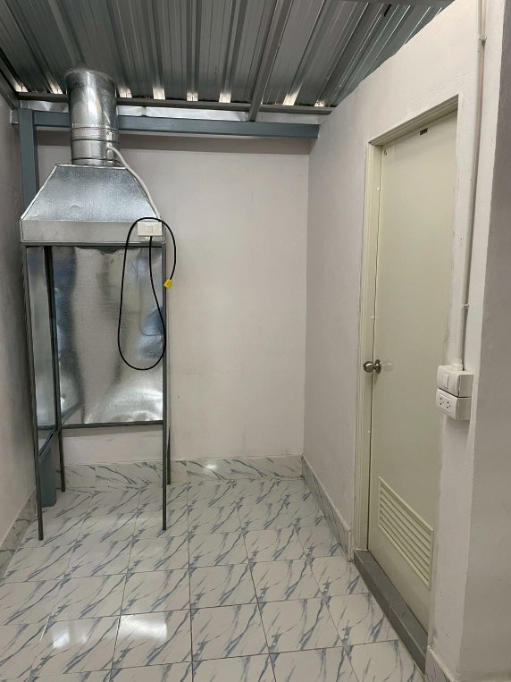 รูป 🍳 ให้เช่าชั้น 1 ทำเลทองแยกมีนบุรี! มีฮู้ดดูดควัน+ติดแอร์พร้อม ประหยัดงบแต่งร้านไปหลักหมื่น! - รูปที่ 13/17