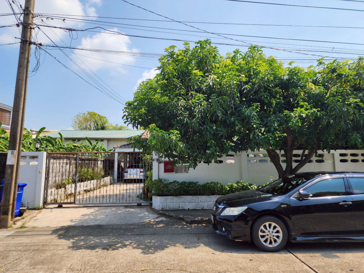รูป ขายบ้านเดี่ยว 99 ตร.วา หมู่บ้านเสนานิเวศน์ 2 หลังนวมินทร์ ซิตี้ อเวนิว - รูปที่ 10/13