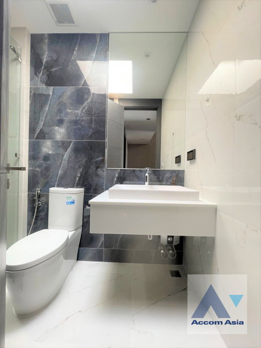 รูป 🔼🔽 AccomA 📩 Fully Furnished 4 BR Townhouse @The Park Lane Sukhumvit 105 (AA45523) - รูปที่ 18/19
