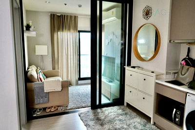 คอนโดให้เช่า : ให้เช่าคอนโด ไลฟ์ สุขุมวิท 62 อาคาร 1 ชั้น 17 1 ห้องนอน ขนาด 39 ตรม ใกล้ วิทยาลัยเทคโนโลยีกรุงเทพ