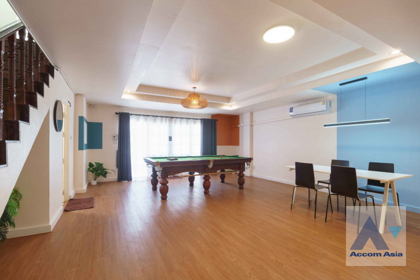 รูป 🔼🔽 AccomA 📩  5 BR Townhouse @ (AA15817) - รูปที่ 6/20