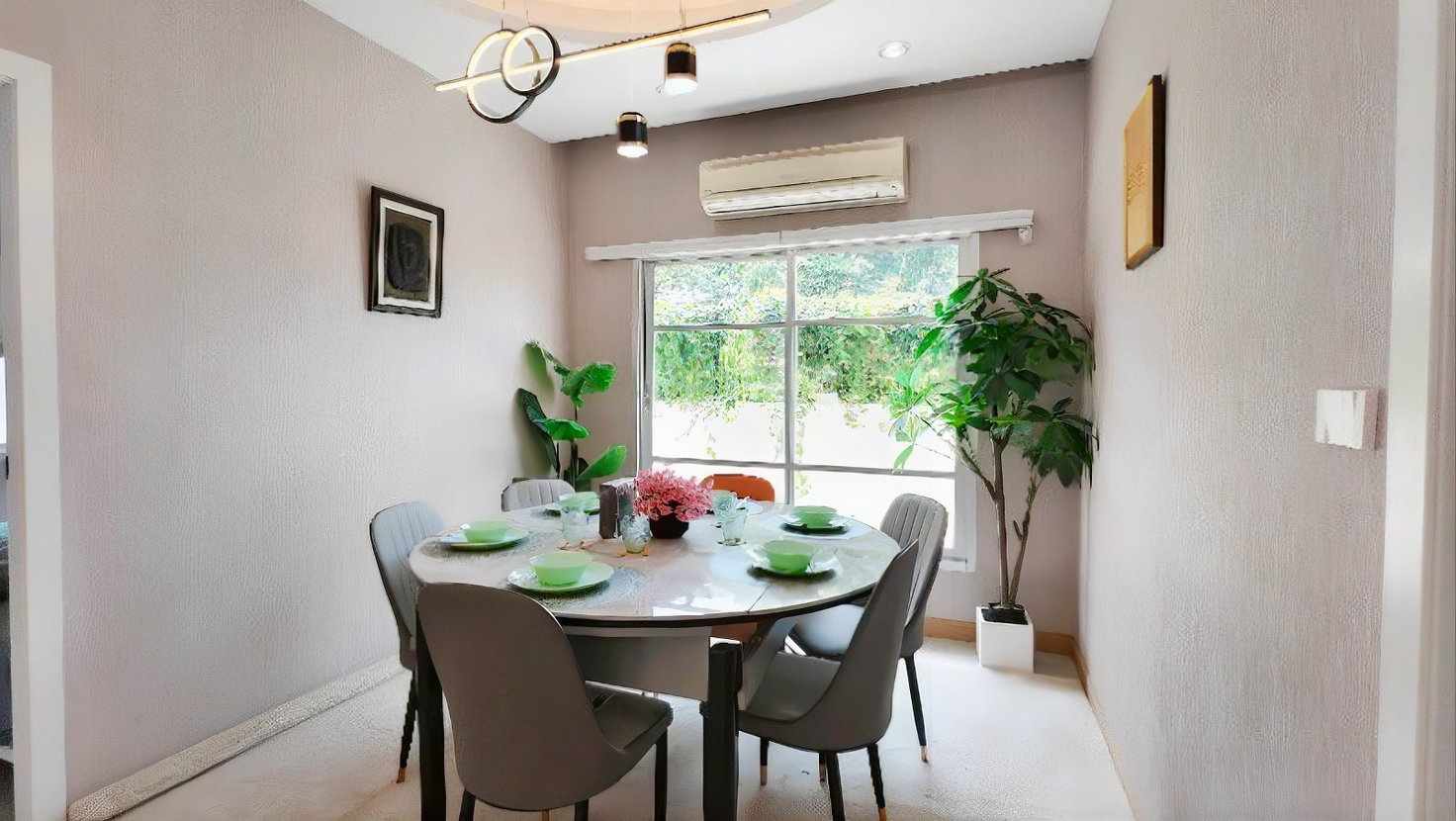 รูป 4 Bedroom Pool Villa for Sale in East Pattaya Pattaya - รูปที่ 5/9