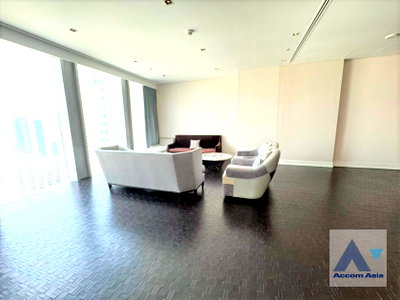 Condos for rent : 🔼🔽 AccomA 📩  3 BR Condominium @The Ritz Carlton Residences (AA42928)
