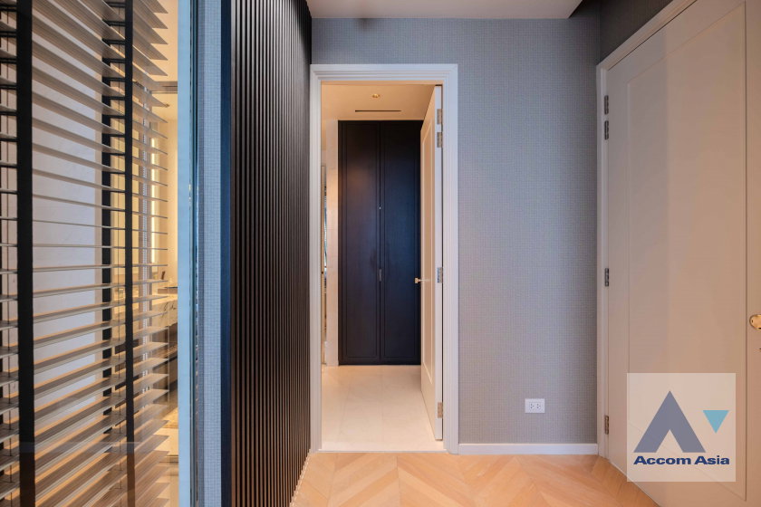 รูป 🔼🔽 AccomA 📩 Luxury condominium with private balcony offering river and city views at Four Seasons Private Residences ( AA35661 ) - รูปที่ 12/20