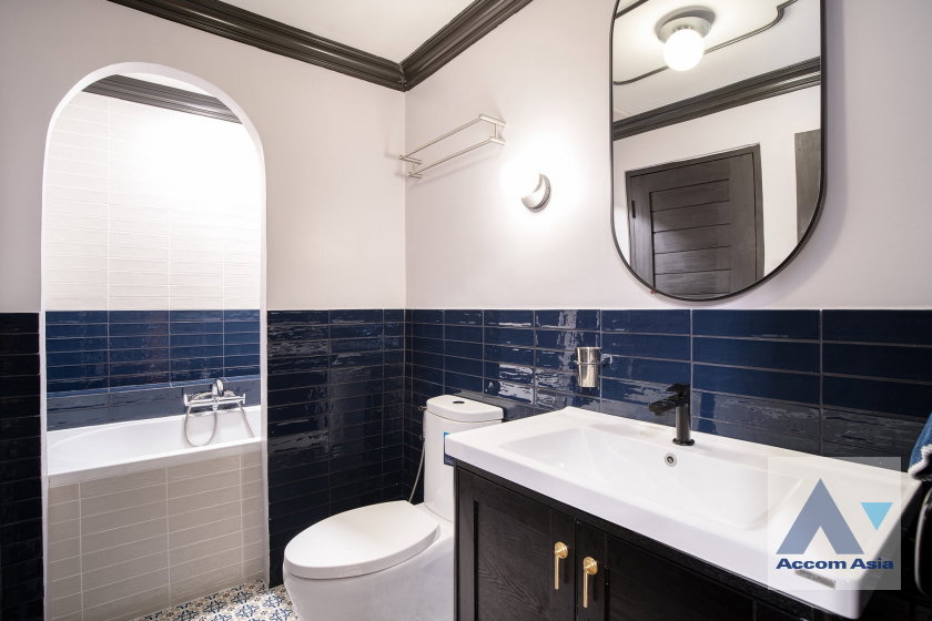 picture 🔼🔽 AccomA 📩  3 BR Condominium @D.S. Tower 2 (AA45251) - 12/13