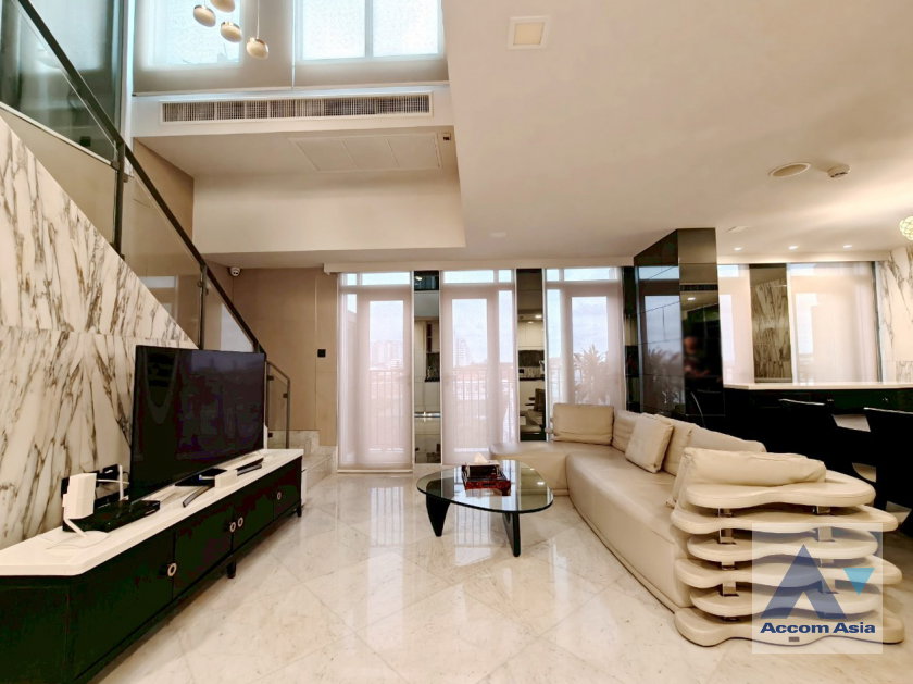 รูป 🔼🔽 AccomA 📩  Elegant condominium with chandeliers and classic interiors in Yen Akat (AA34008) - รูปที่ 3/20