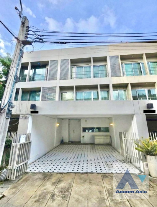 รูป 🔼🔽 AccomA 📩  3 BR Townhouse @Noble Cube (AA45134) - รูปที่ 1/2