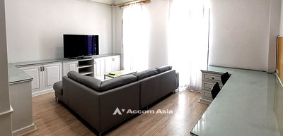 Townhouses for rent Silom and Sathorn Road : 🔼🔽 AccomA 📩  3 BR Townhouse @Baan Klang Krung Grande Vienna Rama 3 (AA22098)
