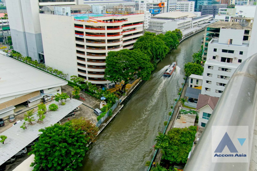 รูป 🔼🔽 AccomA 📩 Spacious corner condominium with parquet floors and city views (2030601) - รูปที่ 9/20