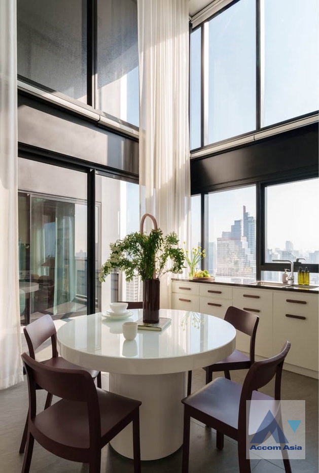 รูป 🔼🔽 AccomA 📩 Duplex Condo 2 BR Condominium @The Lofts Silom (AA45861) - รูปที่ 10/15