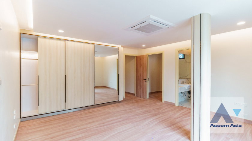 picture 🔼🔽 AccomA 📩 Pet friendly 3 BR Townhouse @KLANG Nivas (AA41761) - 11/20