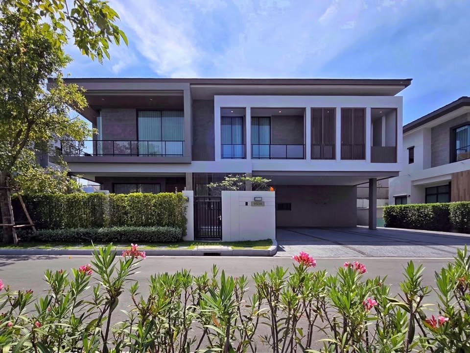 รูป ขายบ้าน Bangkok Boulevard Bangna KM.5/บางกอก บูเลอวาร์ด บางนา กม.5 (SA6804023)  ID Line : @baan88 - รูปที่ 1/13