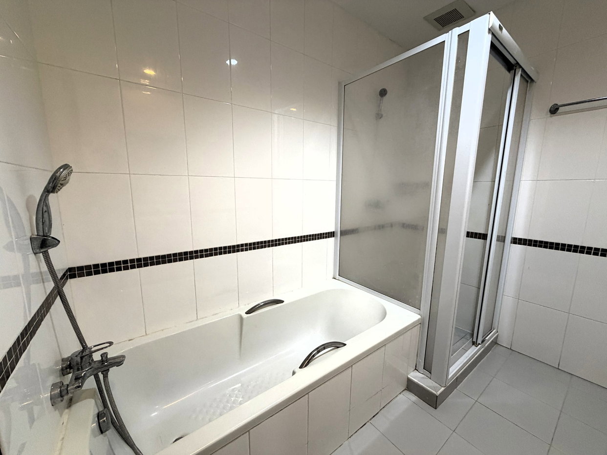รูป 1 Bedroom Condo for Sale at Platinum Suites in Thepprasit Pattaya - รูปที่ 14/17