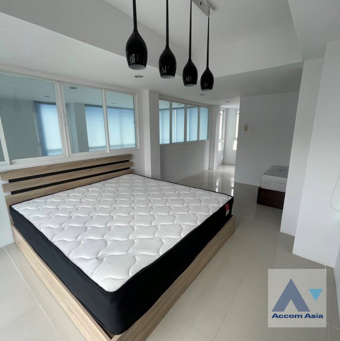 รูป 🔼🔽 AccomA 📩 Home Office 3 BR Townhouse in Khlong Tan Nuea (AA44798) - รูปที่ 5/20