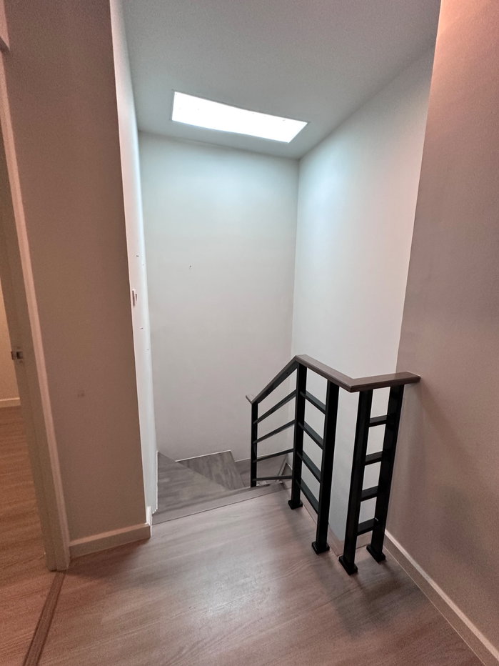 รูป ขายด่วน ทาวน์โฮม สิริเพลส พหลโยธิน 52 ในเครือแสนสิริ  ทาวน์โฮม 2 ชั้น 3 ห้องนอน 3 ห้องน้ำ จอดรถได้ 2 คัน (เจ้าของขายเองไม่รับนายหน้าค่ะ) โซนหน้าสวน  - รูปที่ 7/18