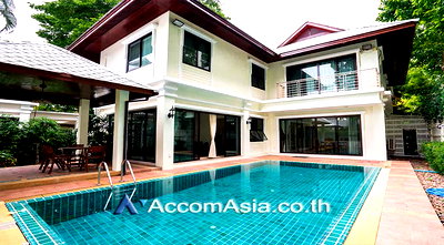 Houses for rent Market Place Nanglinchee : 🔼🔽 AccomA 📩 Classic home with garden views and private pool retreat (50065)