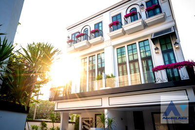 Houses for rent Soi Thonglor (Sukhumvit 55) : 🔼🔽 AccomA 📩  Grand Modern Residence with Lofty Ambience (AA29882)