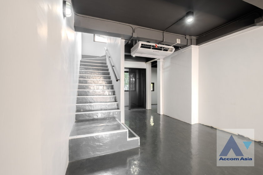 picture 🔼🔽 AccomA 📩 4 BR Townhouse @The Pride Sukhumvit 77 (AA41256) - 11/20