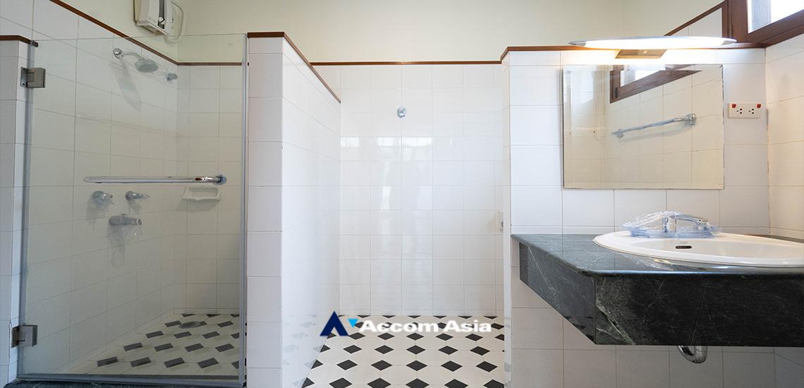 picture 🔼🔽 AccomA 📩 Classic white home with shared pool and bright, open interior 5 mins to BTS (6001601) - 15/20