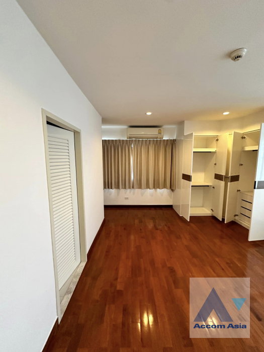 picture 🔼🔽 AccomA 📩 Big Balcony 3 BR Condominium @Tower Park (AA39573) - 15/17