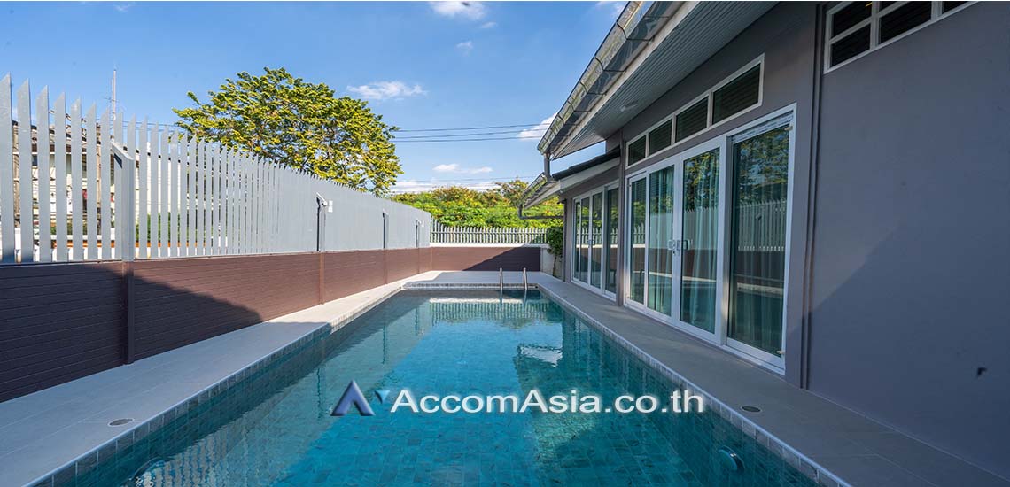 picture 🔼🔽 AccomA 📩 Private Swimming Pool,Garden 4 BR House in Phra Khanong Nuea (AA24957) - 3/19