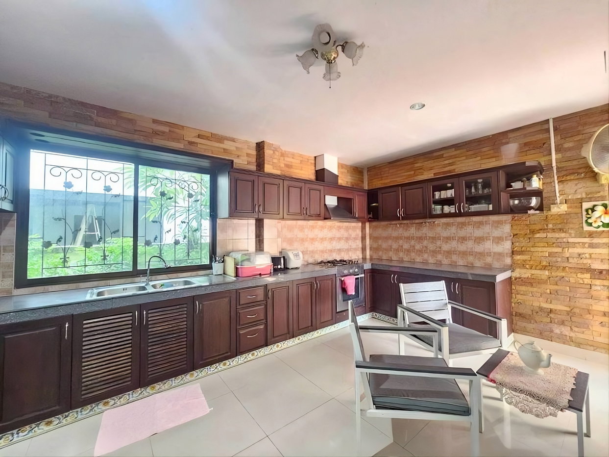 รูป 2-Storey House for Sale in Jomtien Pattaya - รูปที่ 4/10