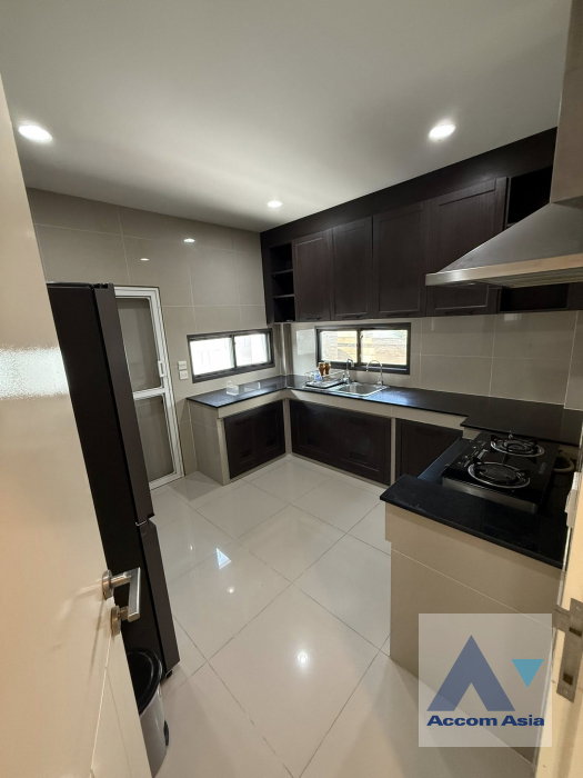picture 🔼🔽 AccomA 📩  4 BR House @Setthasiri Pattanakarn (AA45517) - 7/10