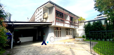 เช่าบ้านเดี่ยว วัน แบงค็อก   : 🔼🔽 AccomA 📩 Pet friendly,Home Office 3 BR House in Klong Tan (9014601)