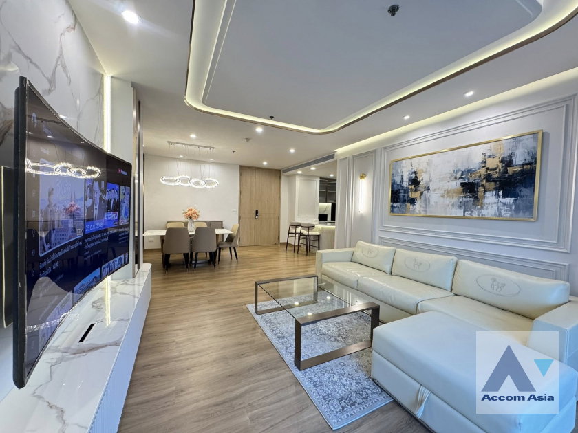 picture 🔼🔽 AccomA 📩 Newly renovated 3 BR Condominium @Royal Saladaeng (AA45328) - 3/18