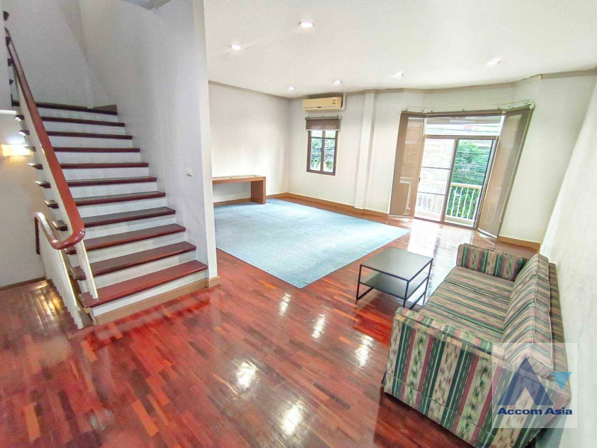 รูป 🔼🔽 AccomA 📩  3 BR Townhouse in Chong Nonsi (AA11246) - รูปที่ 19/20