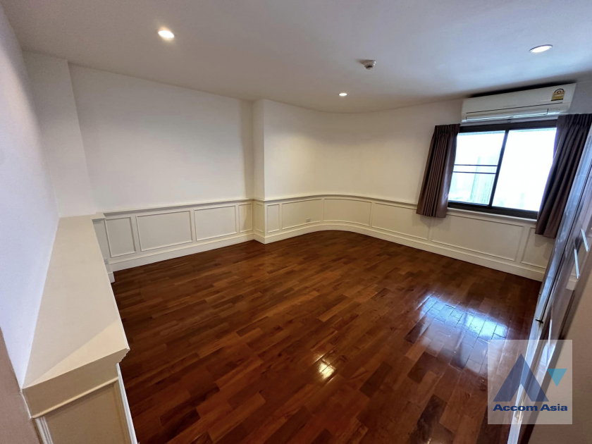 picture 🔼🔽 AccomA 📩 Big Balcony 3 BR Condominium @Tower Park (AA39573) - 13/17