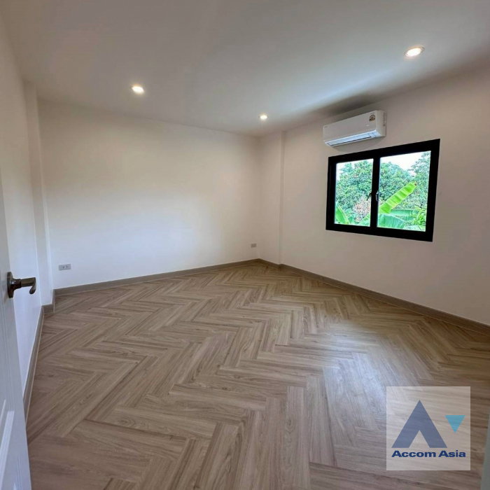 picture 🔼🔽 AccomA 📩 Pet friendly 4 BR House @Moo Baan Pakamas (AA44696) - 10/14
