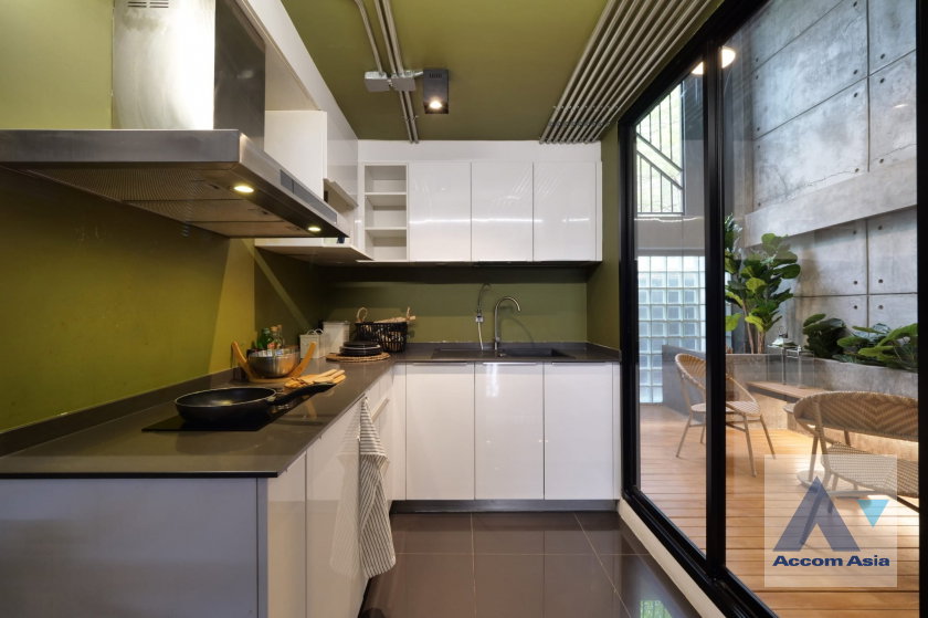 รูป 🔼🔽 AccomA 📩 Pet friendly 5 BR Townhouse in Khlong Tan Nuea (AA30344) - รูปที่ 10/20