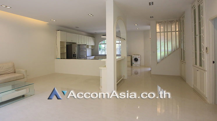 รูป 🔼🔽 AccomA 📩 Pet friendly 3 BR Townhouse @House in garden compound with pool (2611828) - รูปที่ 3/14