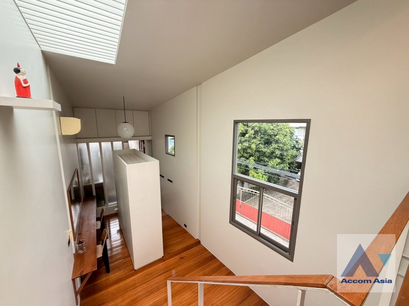 รูป 🔼🔽 AccomA 📩 Pet friendly 1 BR House in Khwaeng Sam Sen Nai (AA38992) - รูปที่ 16/20