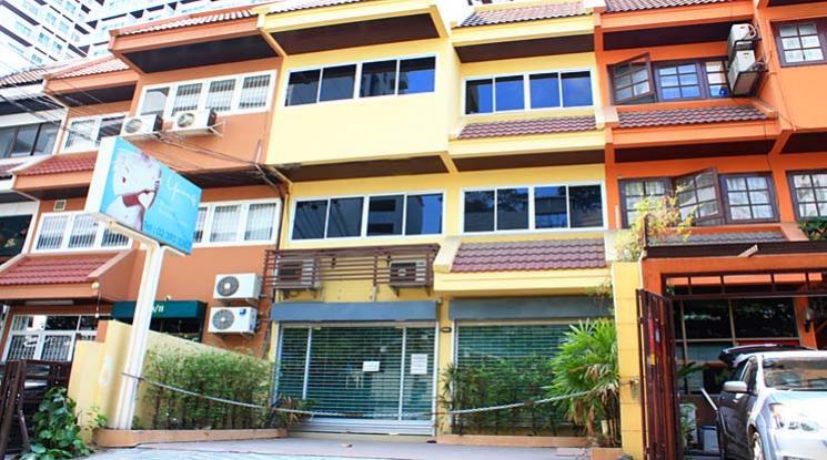 รูป 🔼🔽 AccomA 📩  3 BR House in Khlong Tan Nuea (2512689) - รูปที่ 1/3